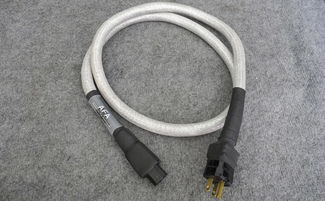 AFA Silver Lance 电源线 音频系统中的银色之矛